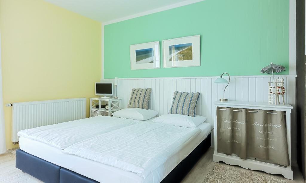 Apartament Marikens Deel Ahrenshoop Zewnętrze zdjęcie